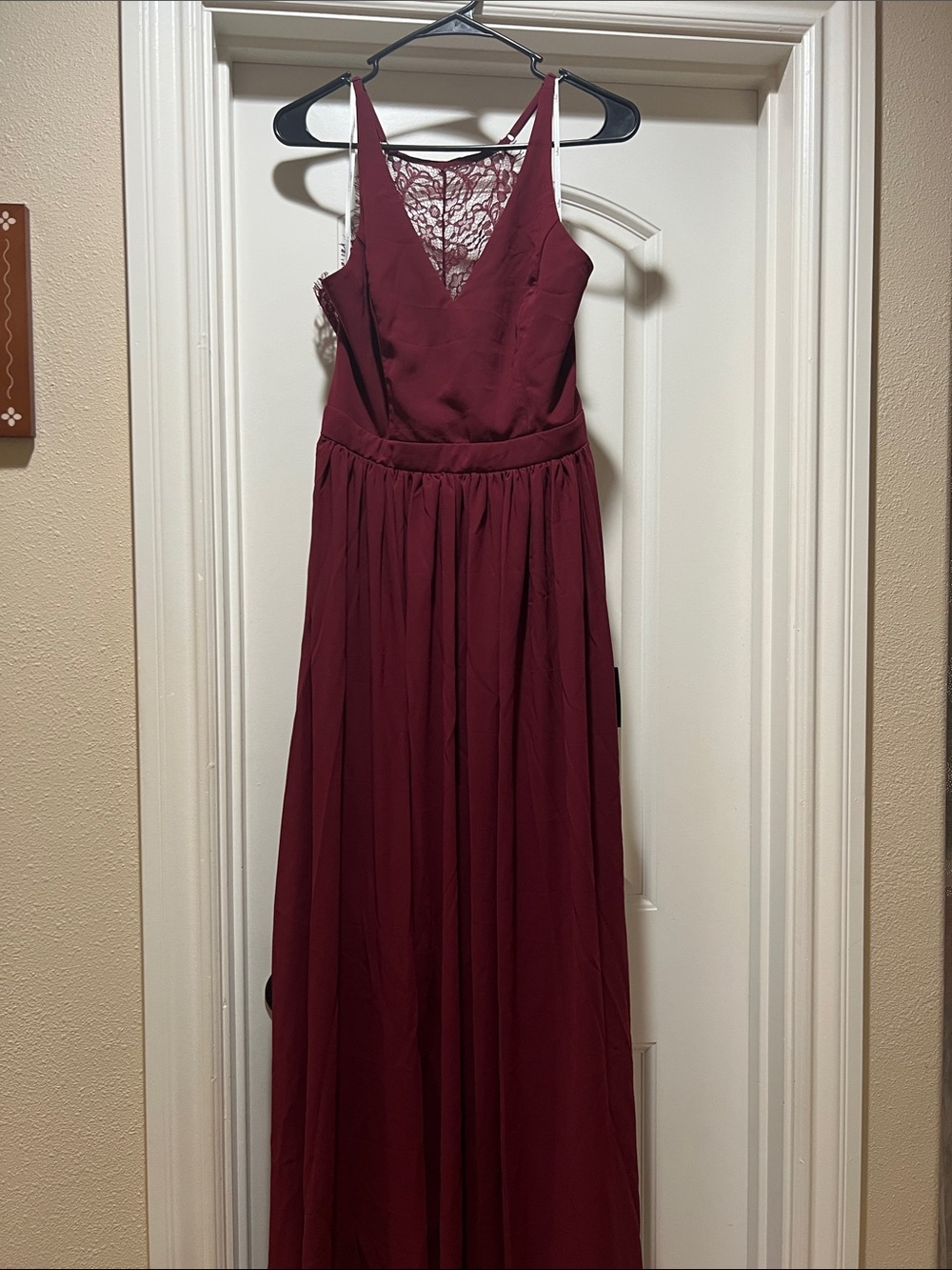 Lulu's Burgundy Lace-Back V-Neck Maxi Dress